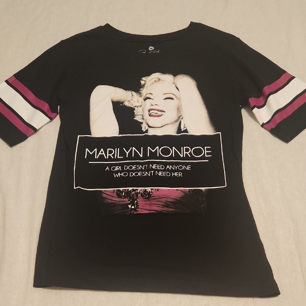 1/24 Last Day Marilyn Monroe Top